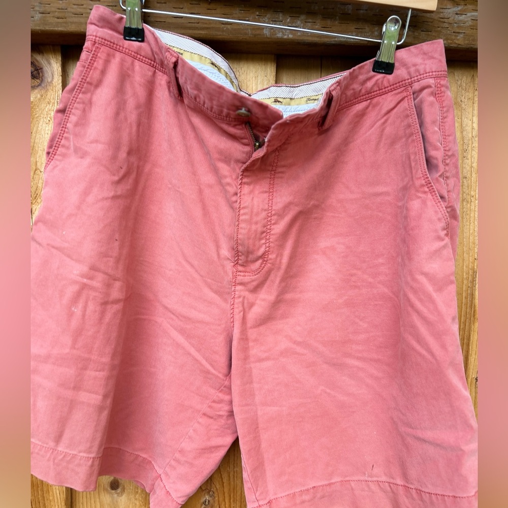 Tommy Bahama coral shorts‎ size 35